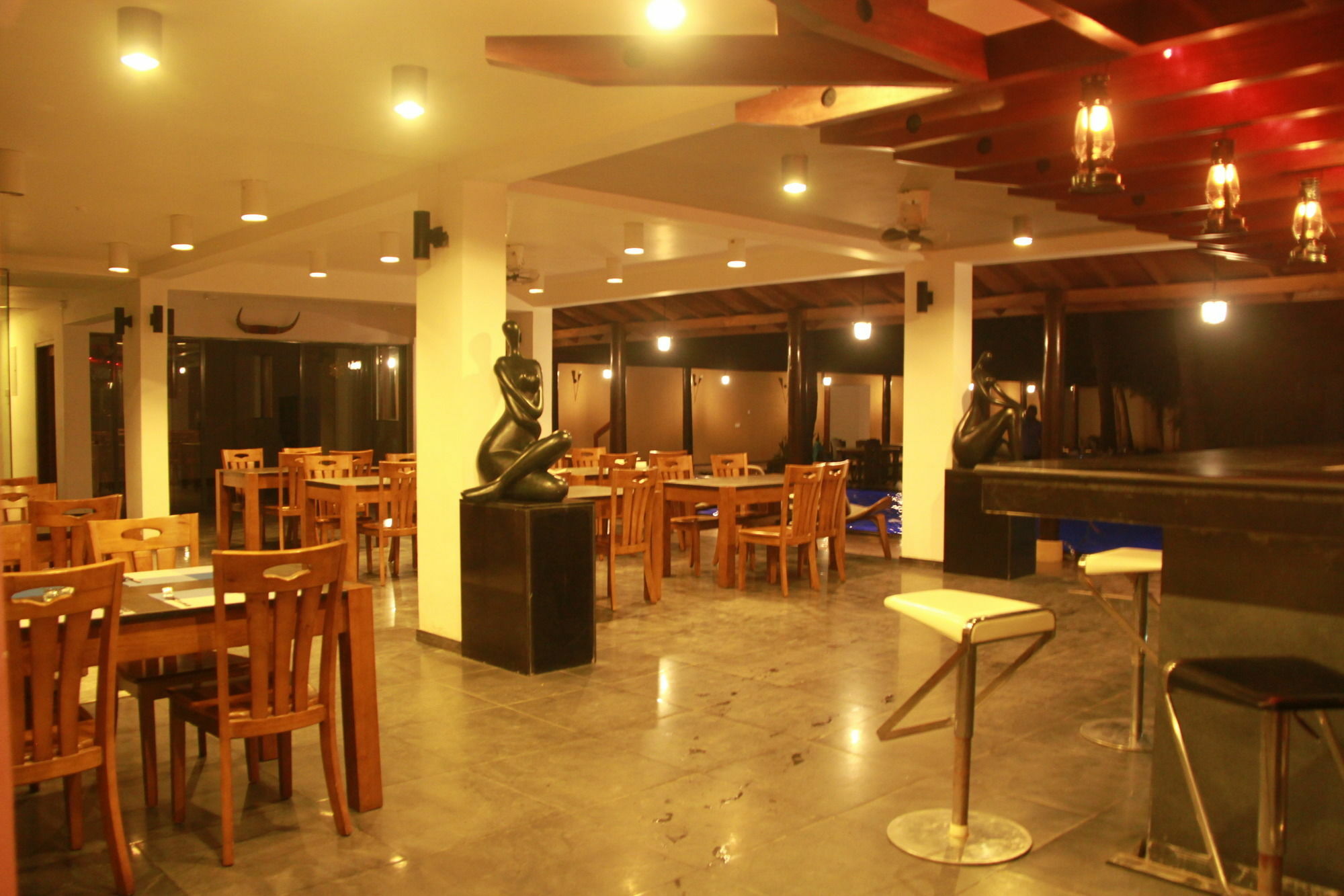 Earl'S Red Passikudah Hotel Екстериор снимка